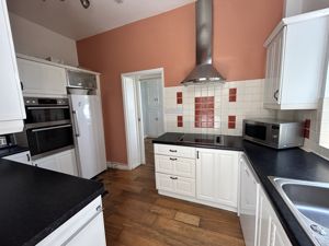 Photo 9- click for photo gallery